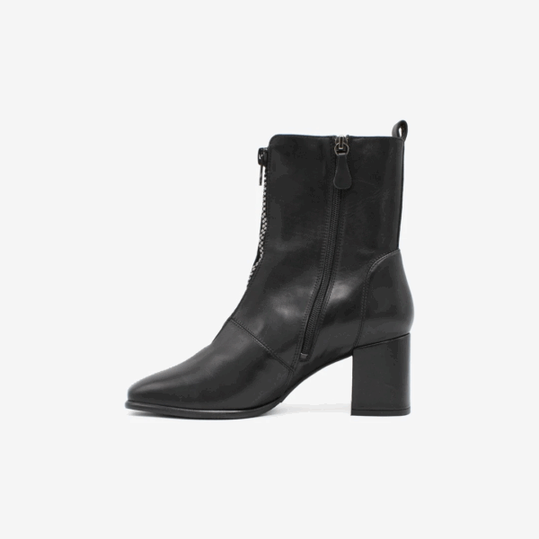 Desire1leder