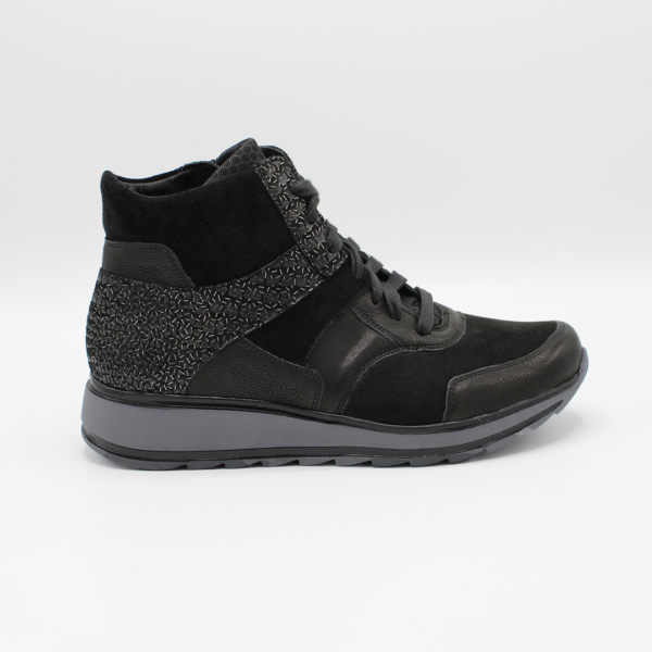 Halfhoge sneaker met veters en rits