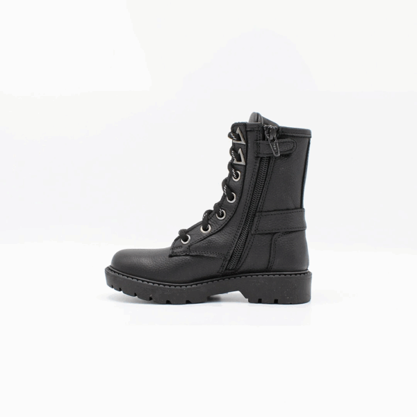 Hester 324674-589