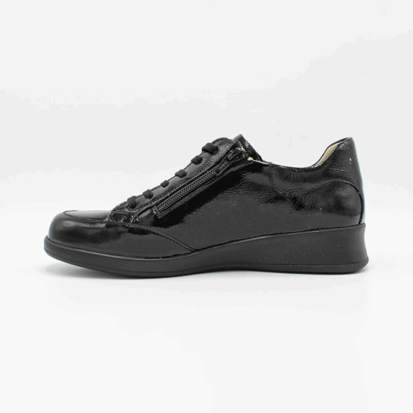 Kastela Black
