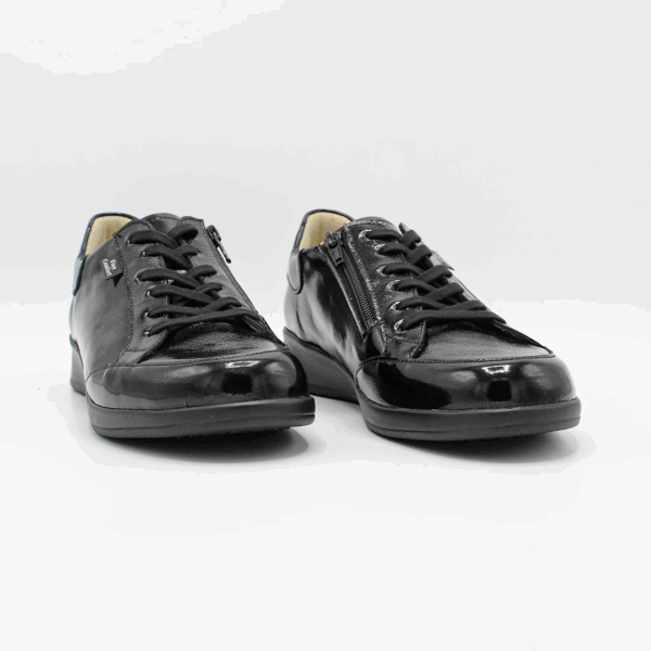 Kastela Black