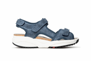 Nikiti Jeans