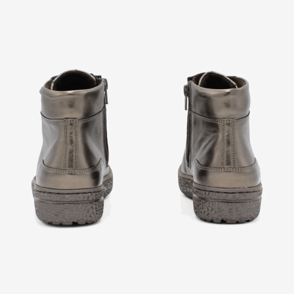 Phil Boot Haselnuss