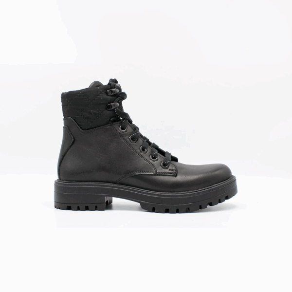 Tess 323685-589